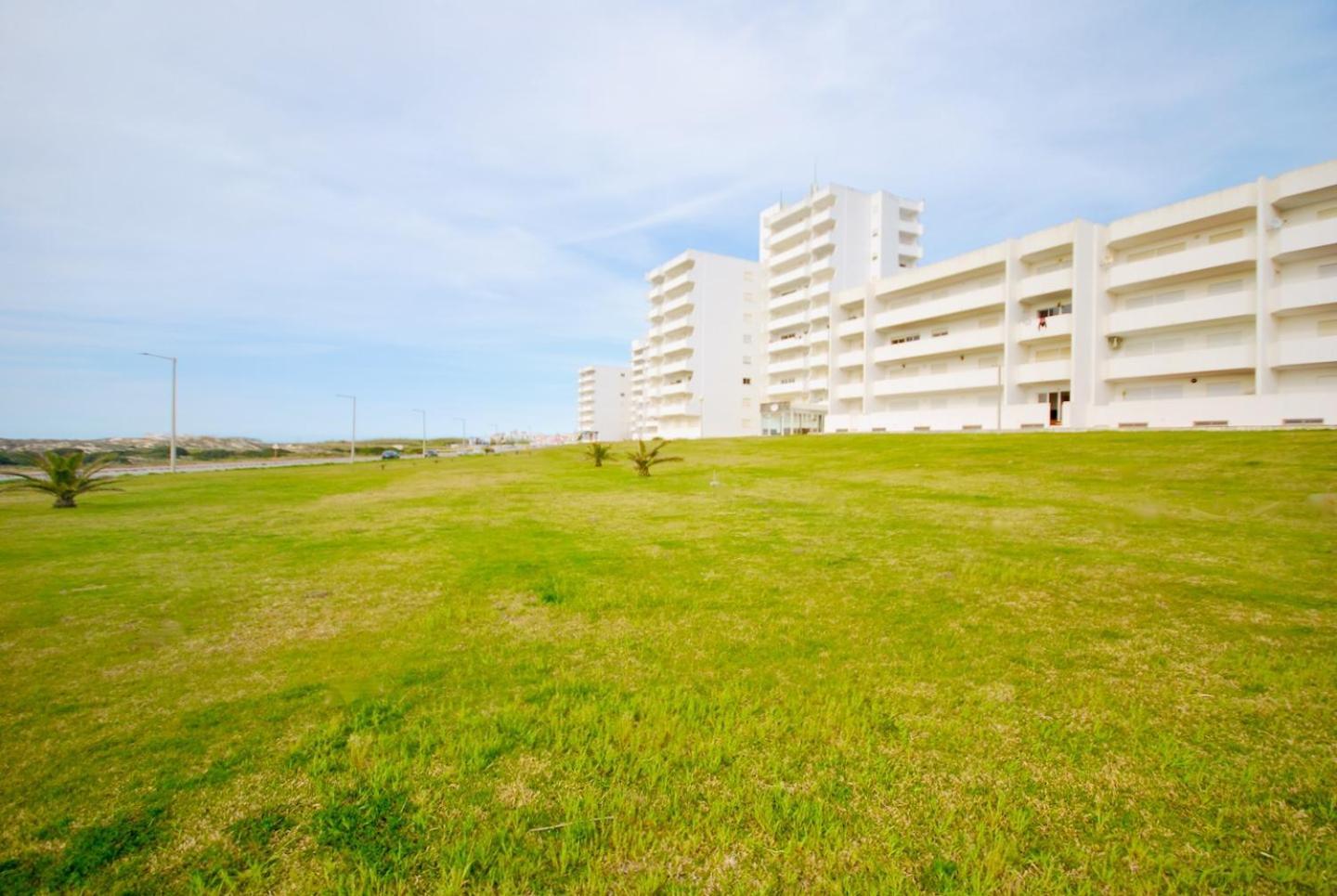 Apartamento Luciana - Beachside, Balcony, Sunset View Ferrel  Exterior photo